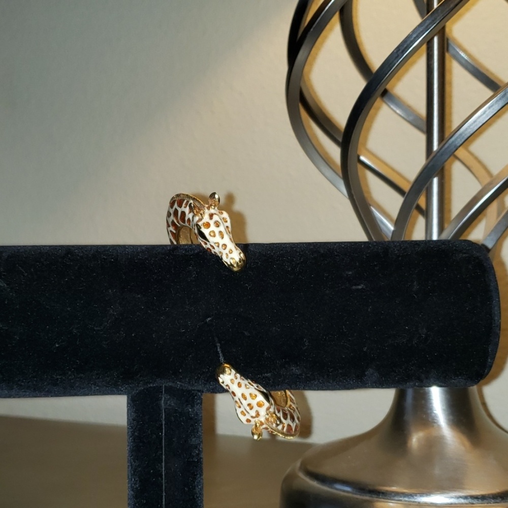 Giraffe bangle - Picture 2 of 4